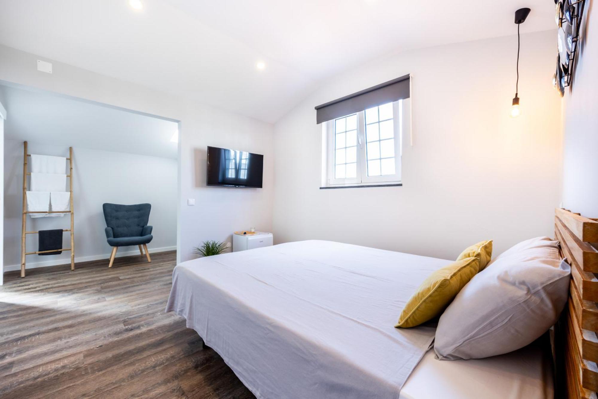 Angra Charming Suites By Seewest Angra do Heroísmo Exterior foto